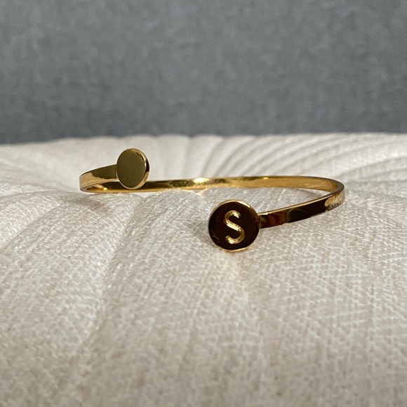 Gorjana Monogram Disc Cuff in "S" - Picture 3 of 7